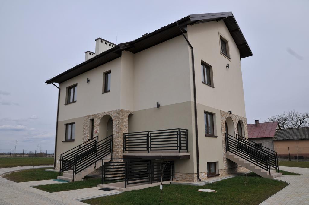 Noclegi Julia Stopnica Pacanow Mietel Exterior photo